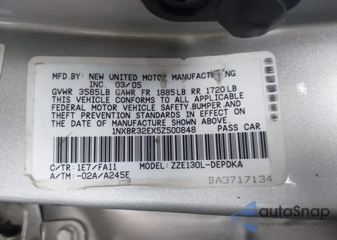 2005 Toyota Corolla Ce z USA, uszkodzony, nr VIN 1NXBR32EX5Z500848